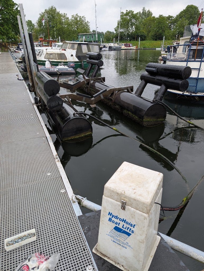 Drijvende bootlift 2000kg, Watersport en Boten, Ophalen, Gebruikt, Overige typen