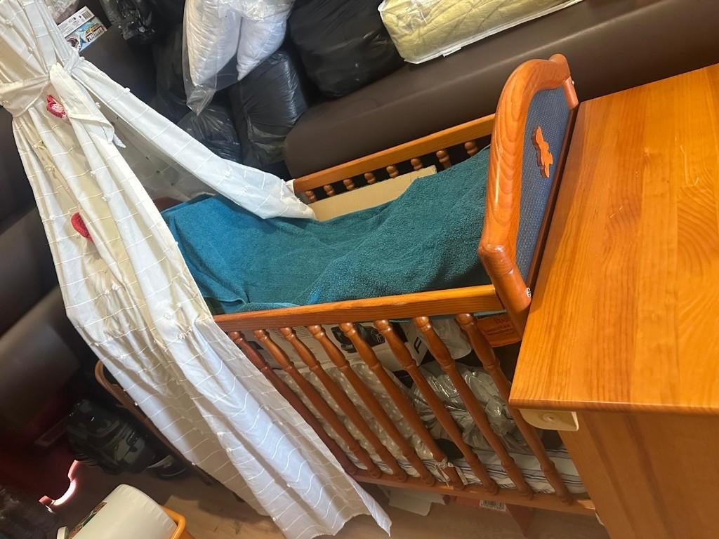 Pack lit + commode bébé, Enlèvement, Comme neuf
