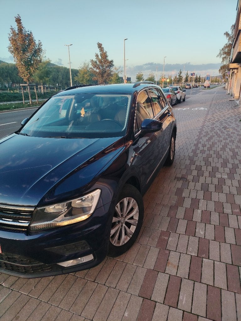Te koop VW Tiguan, Autos, Achat, Boîte manuelle, 5 portes, Phares entièrement LED