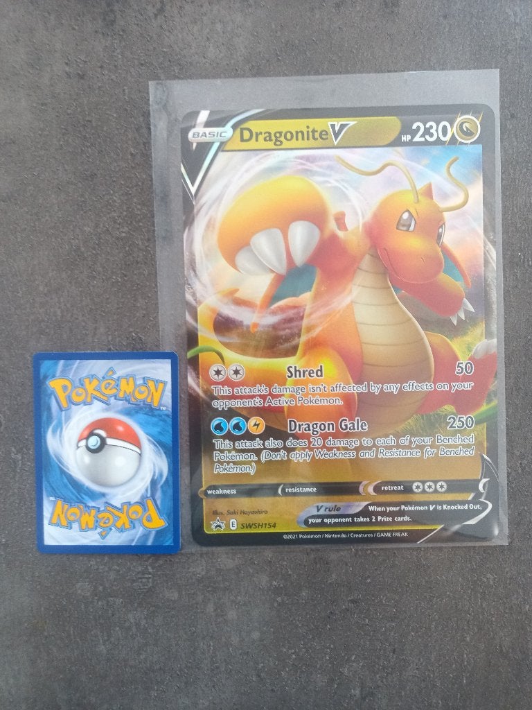 Pokemon Jumbo card - Dragonite V SWSH154, Enlèvement, Neuf, Cartes en vrac, Foil