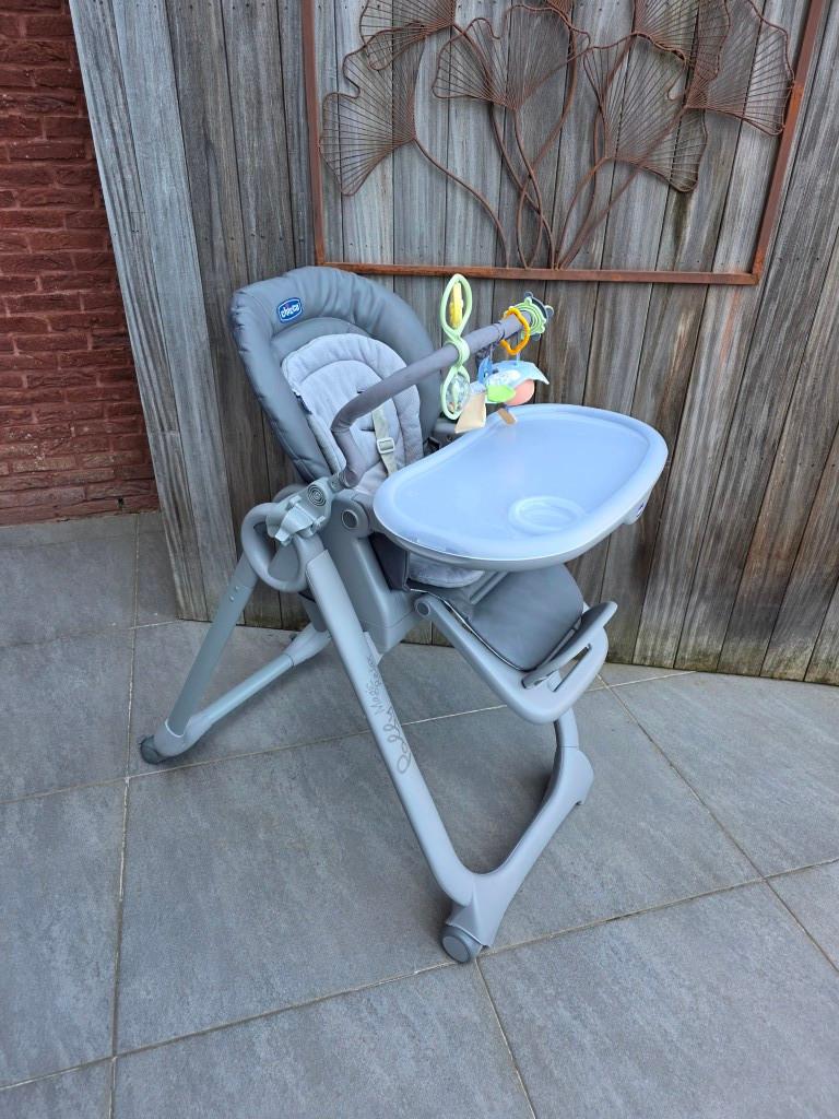 Kinderstoel Chicco Polly Magic Relax, Kinderen en Baby's, Kinderstoelen, Zo goed als nieuw, Inklapstoel, Aanschuifbaar, Afneembaar eetblad