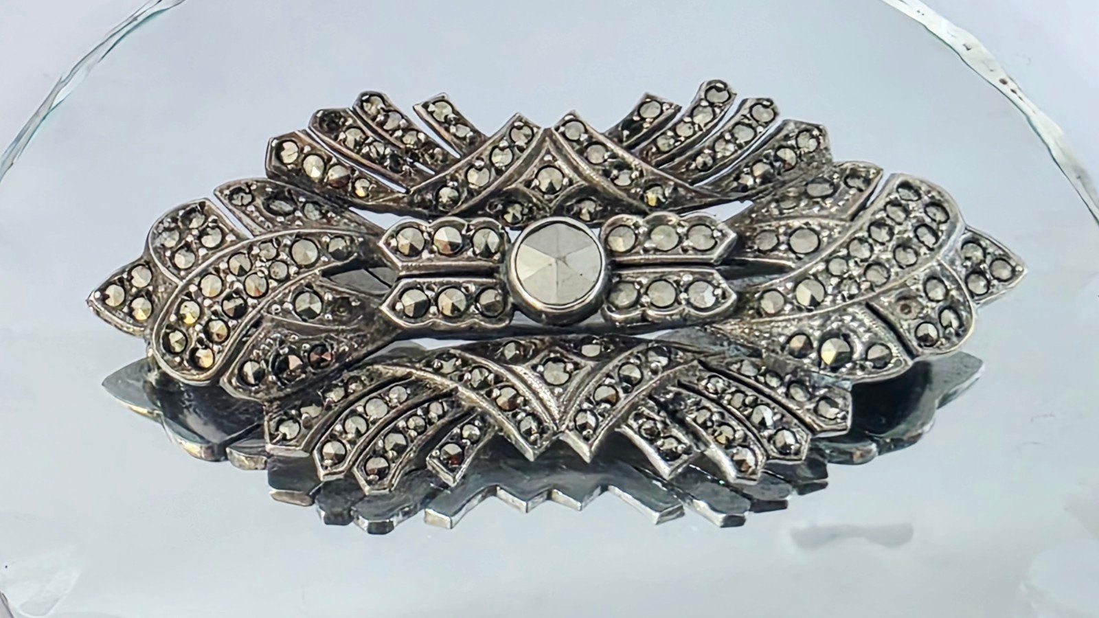 Artdeco zilveren broche met marcasieten ca 1930, Bijoux, Sacs & Beauté, Enlèvement ou Envoi, Argent, Argent