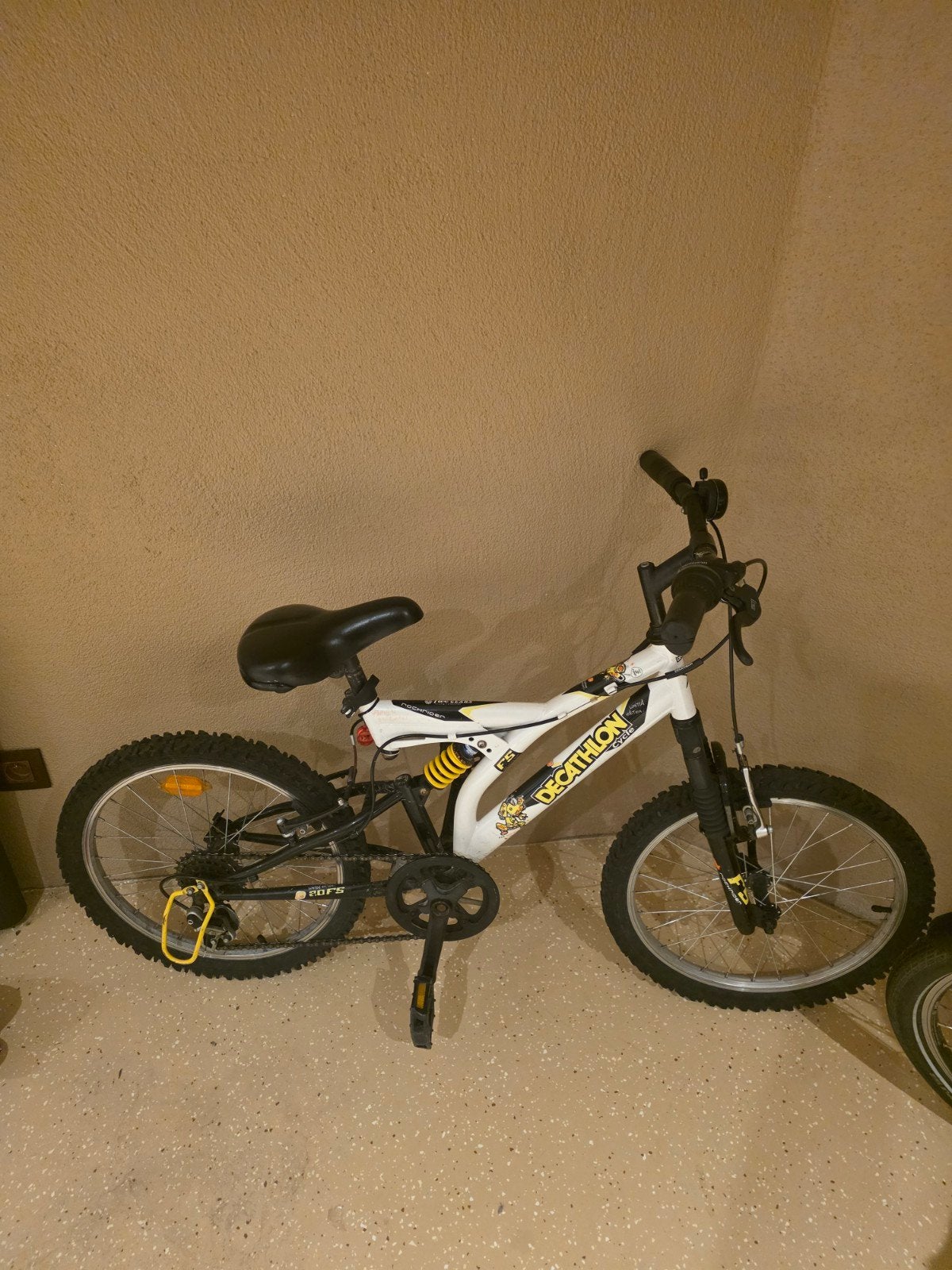 fiets voor kinderen 5 tot 8 jaar heel proper in orde, Fietsen en Brommers, Ophalen