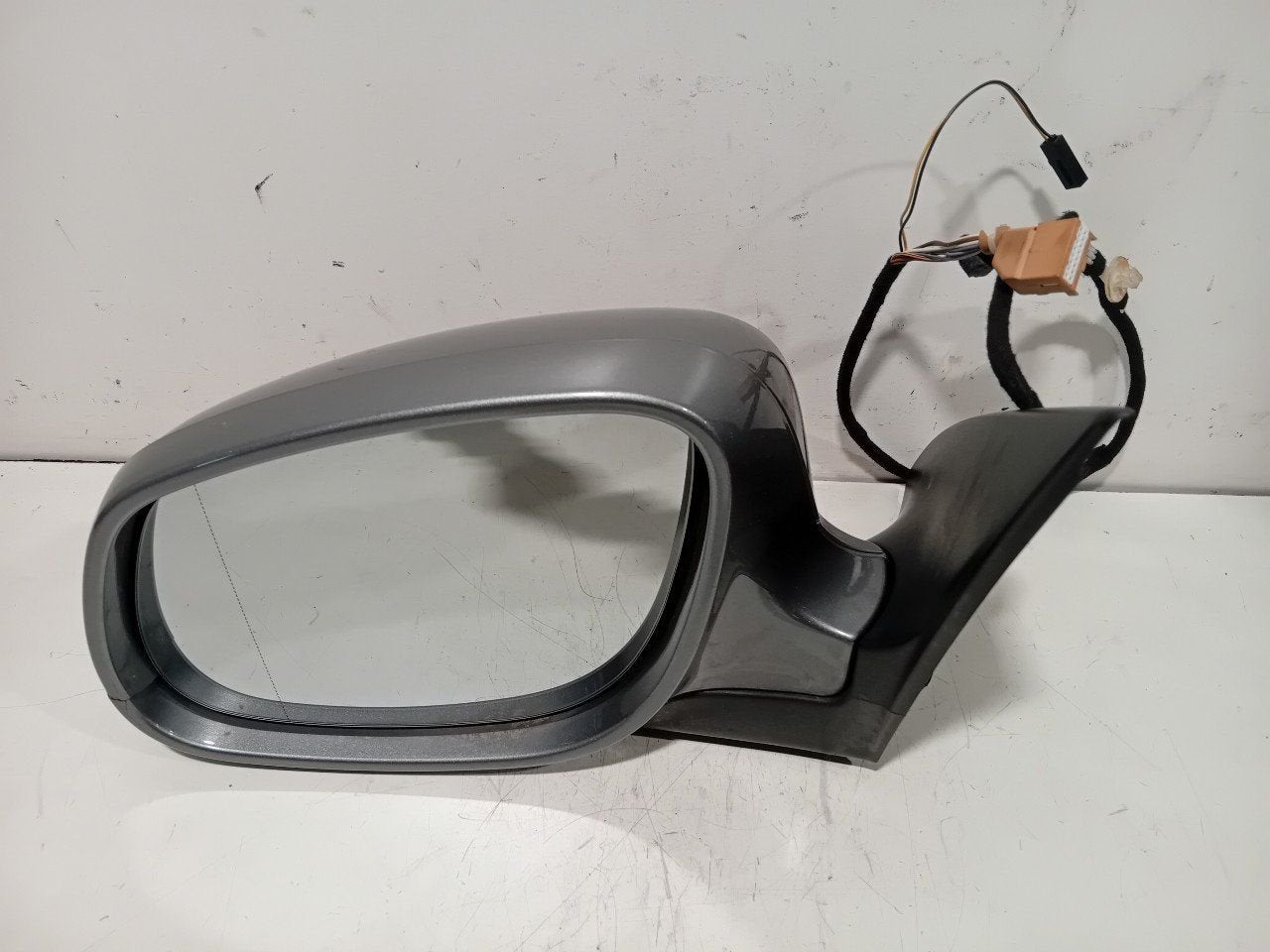 Spiegel buiten links elektrisch Porsche Cayenne, Onderdelen@venauto.nl, Van der Ven Autorecycling B.V., Ettenseweg 76, 4706 PB Roosendaal, The Netherlands