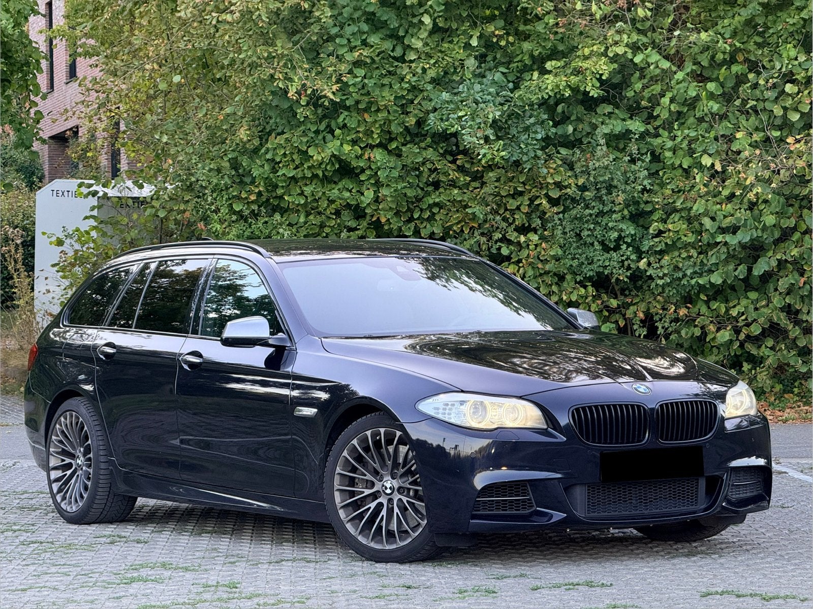 Bmw M-550D xDrive Euro6 Showroom Staat, Autos, BMW, Cuir, Carnet d'entretien, 5 portes, 6 cylindres