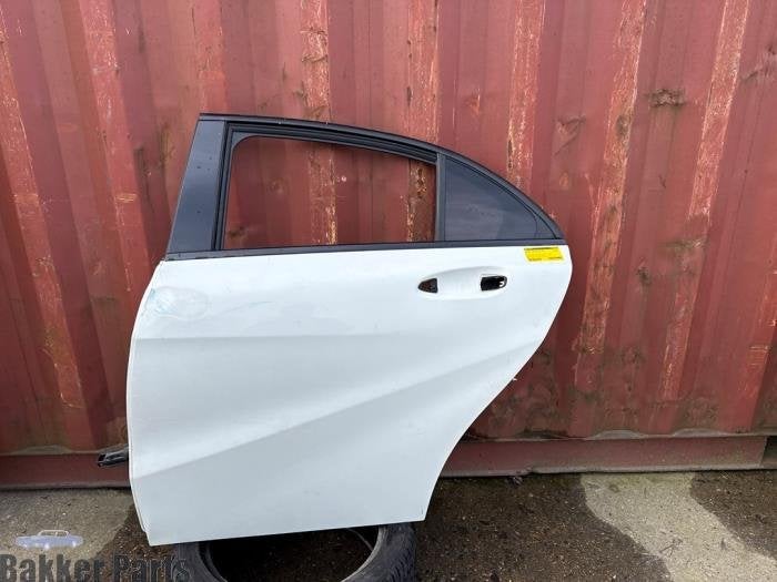 Portière 4portes arrière gauche d'un Mercedes A-Klasse (65, -, 3 mois de garantie, Utilisé, Porte