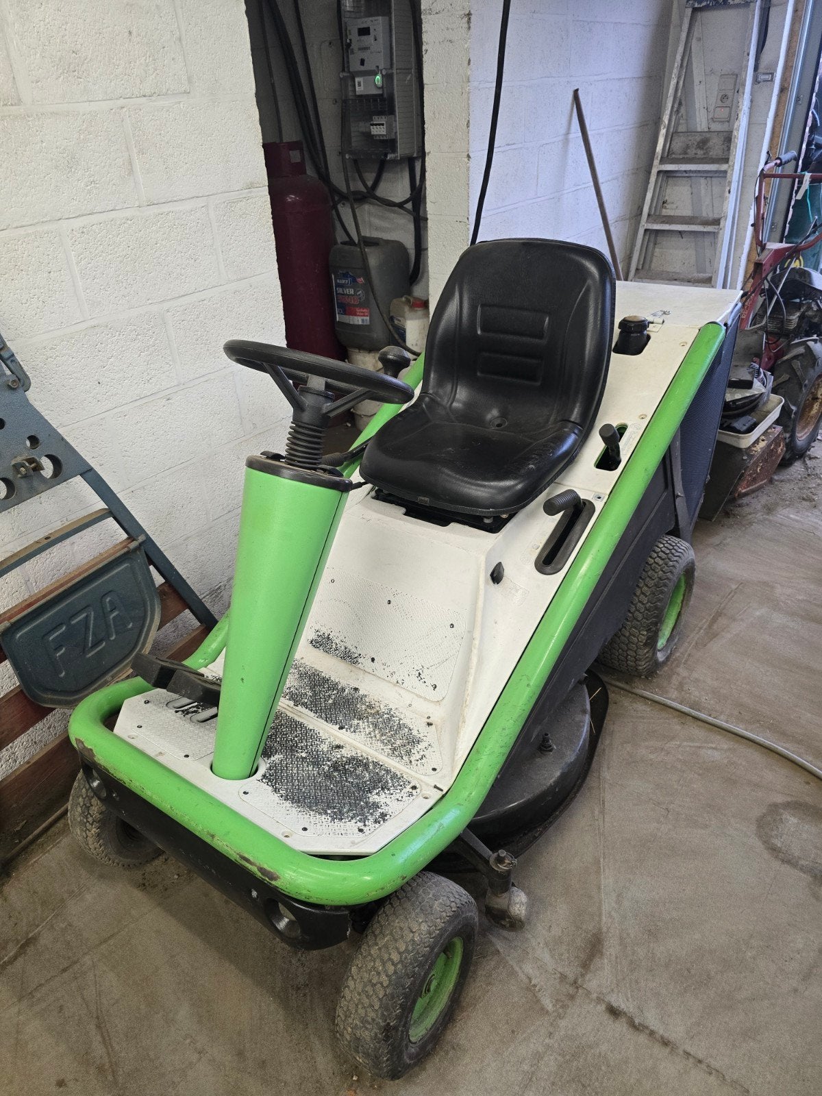 Tracteur tondeuse Etesia, Jardin & Terrasse, Enlèvement