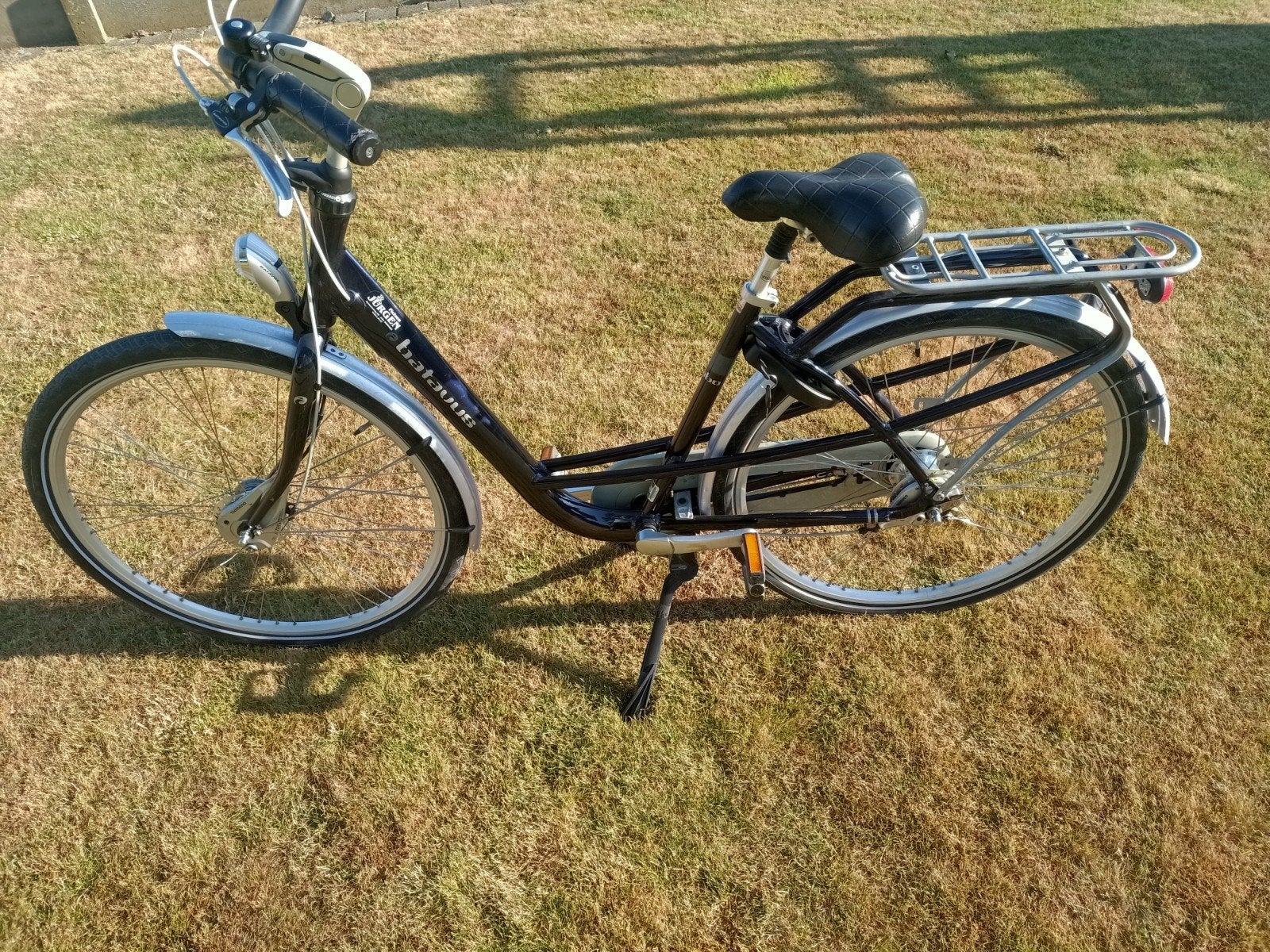 Damesfiets, Ophalen