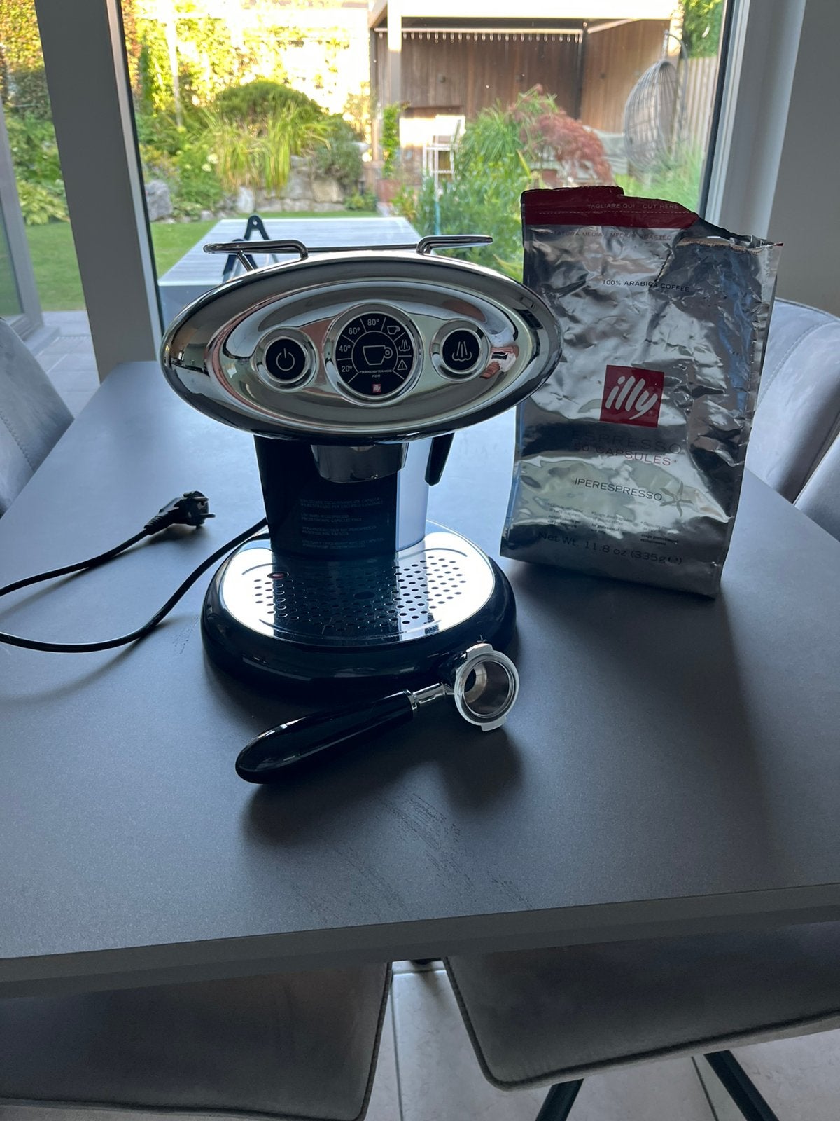 Illy X7.1 zwart Iperespresso home, Elektronische apparatuur, Ophalen, Zo goed als nieuw