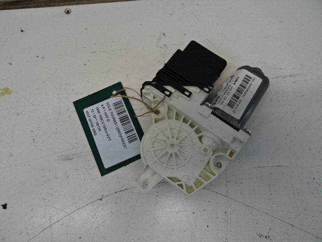 MOTEUR LEVE VITRE ELECTRIQUE ARRIÈRE GAUCHE (1K0959704AM), Utilisé, Arrière, Volkswagen