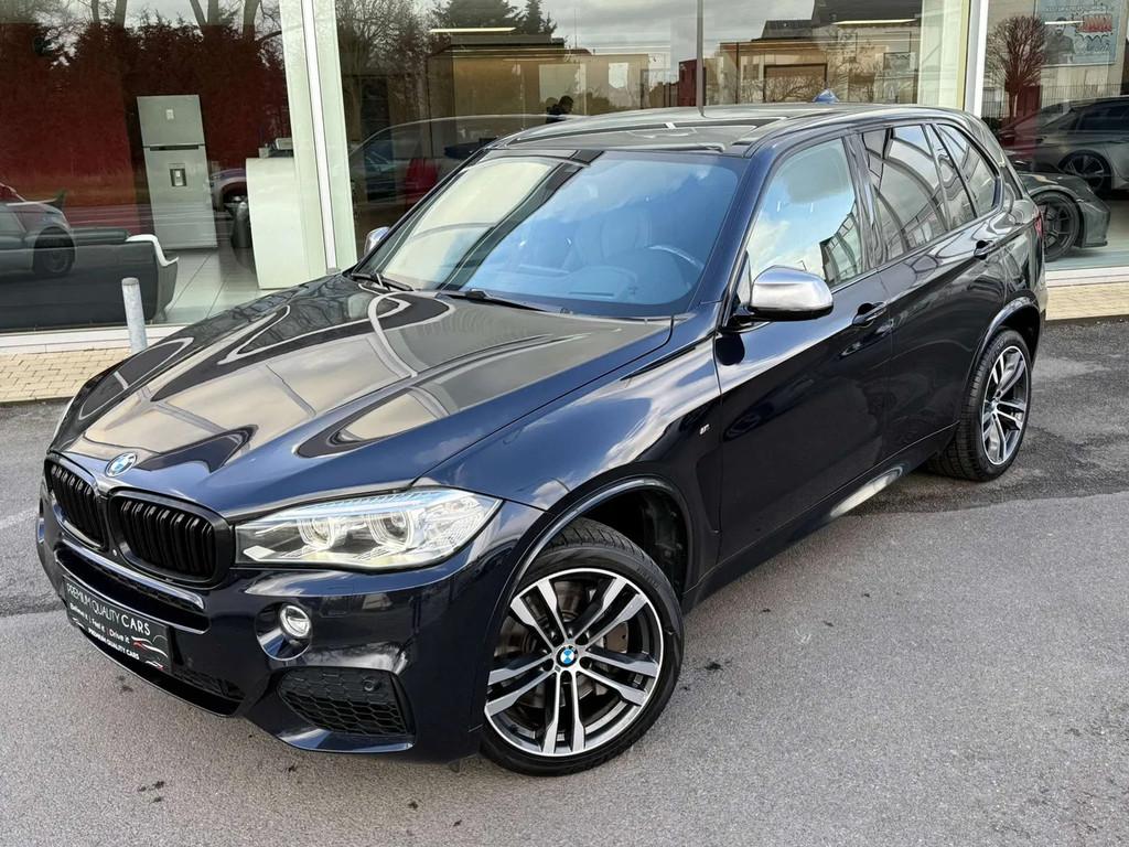 BMW X5 M M50 / LICHTEVRACHT / HUD / CAMERA / ZETELVRWM /, Autos, Cuir, 177 g/km, Achat, Entreprise