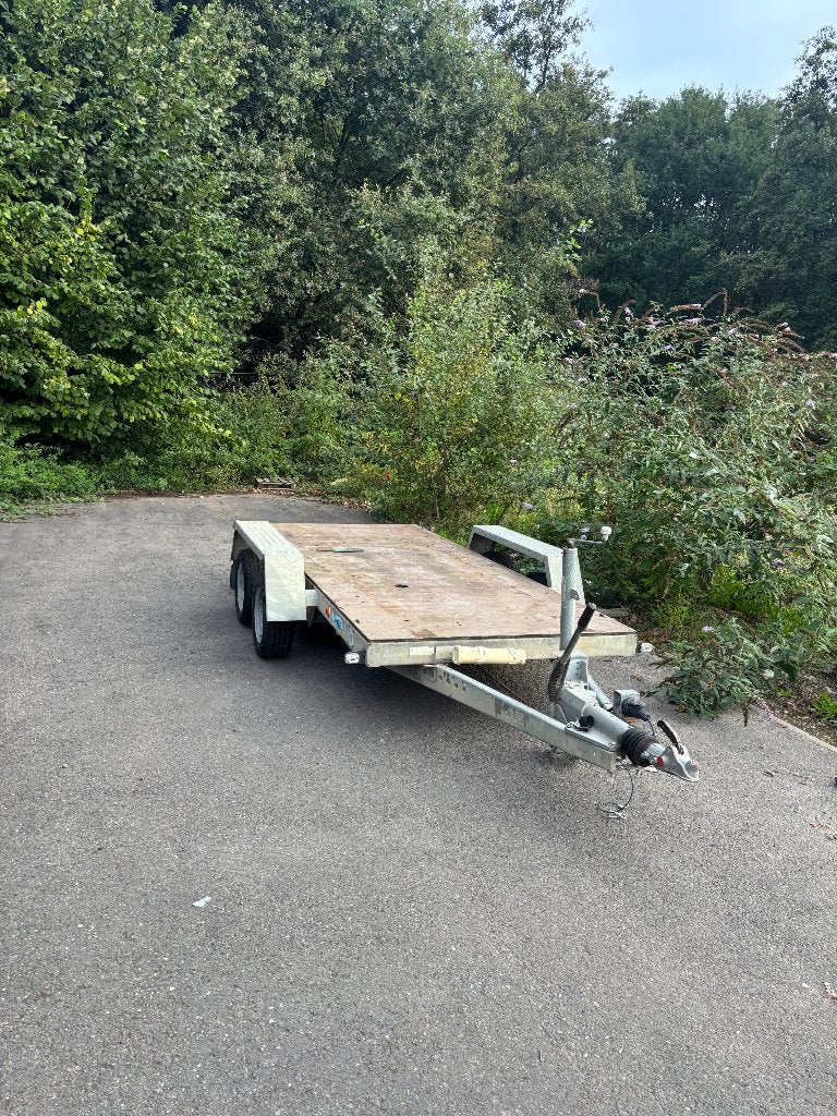 aanhangwagen, Enlèvement, Utilisé