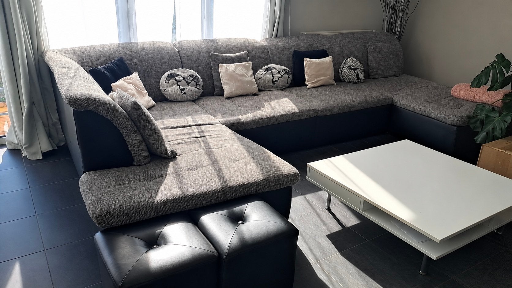 Canapé + 2 pouffs, Maison & Meubles, Enlèvement, Utilisé, Tissus