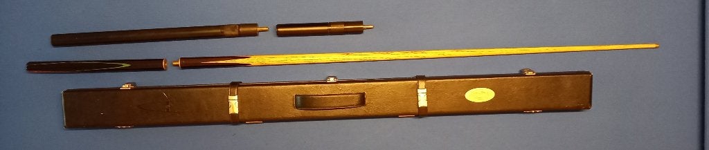 Snooker keu Acuerate 147 met verlengstukken en koffer, Sport en Fitness, Ophalen, Zo goed als nieuw, Keu of Ballen