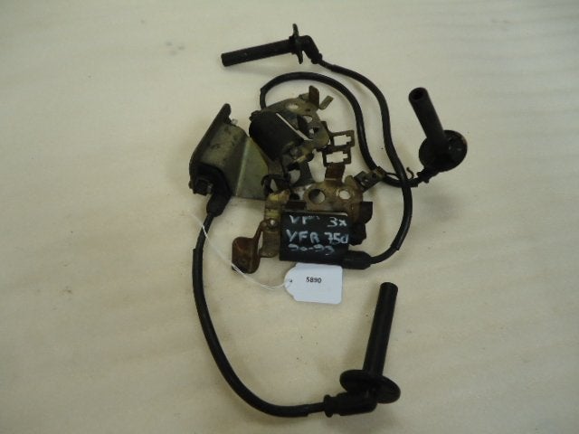 VFR750 1990 - 1993 Honda Bobijn bougiekop D1-11861