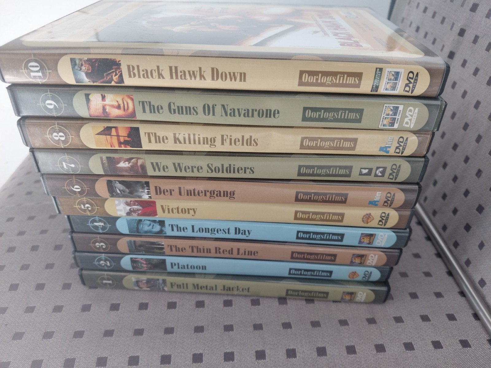Serie van 10 klassieke oorlogsfilms, Cd's en Dvd's, Ophalen, Zo goed als nieuw