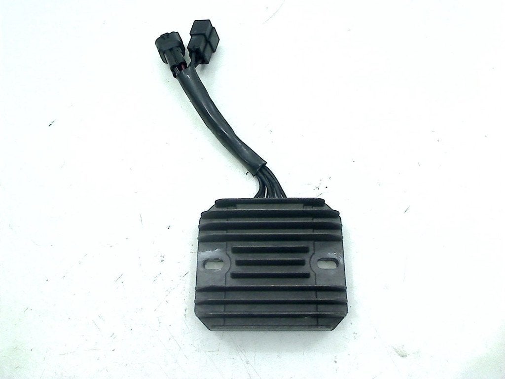 REGULATEUR DE TENSION Suzuki, Motos, Pièces | Suzuki, Utilisé