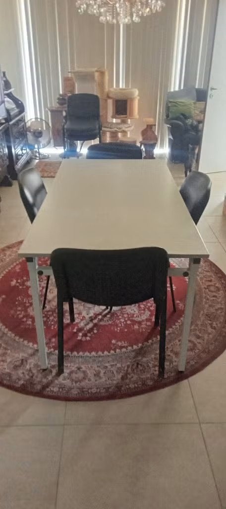 table à manger robuste avec 4 chaises, y compris une table, 150 à 200 cm, Cinq personnes ou plus, Klassiek, Comme neuf