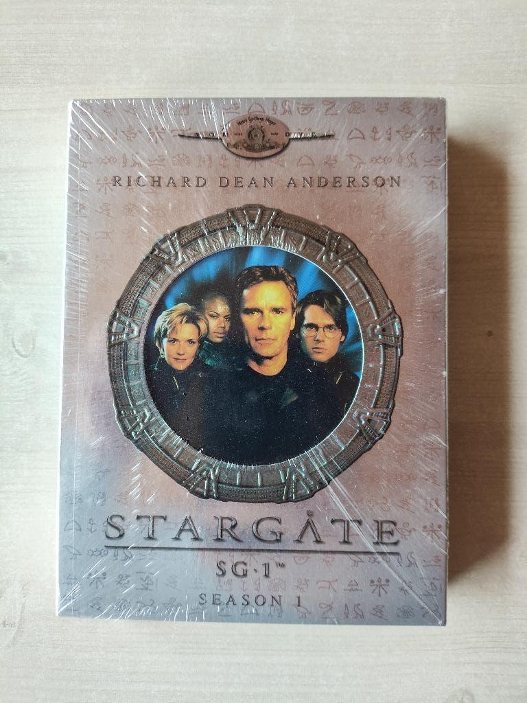 Stargate SG-1 Seizoen 1 (Nieuw), Enlèvement ou Envoi, Neuf, dans son emballage, Science-Fiction et Fantasy, Coffret