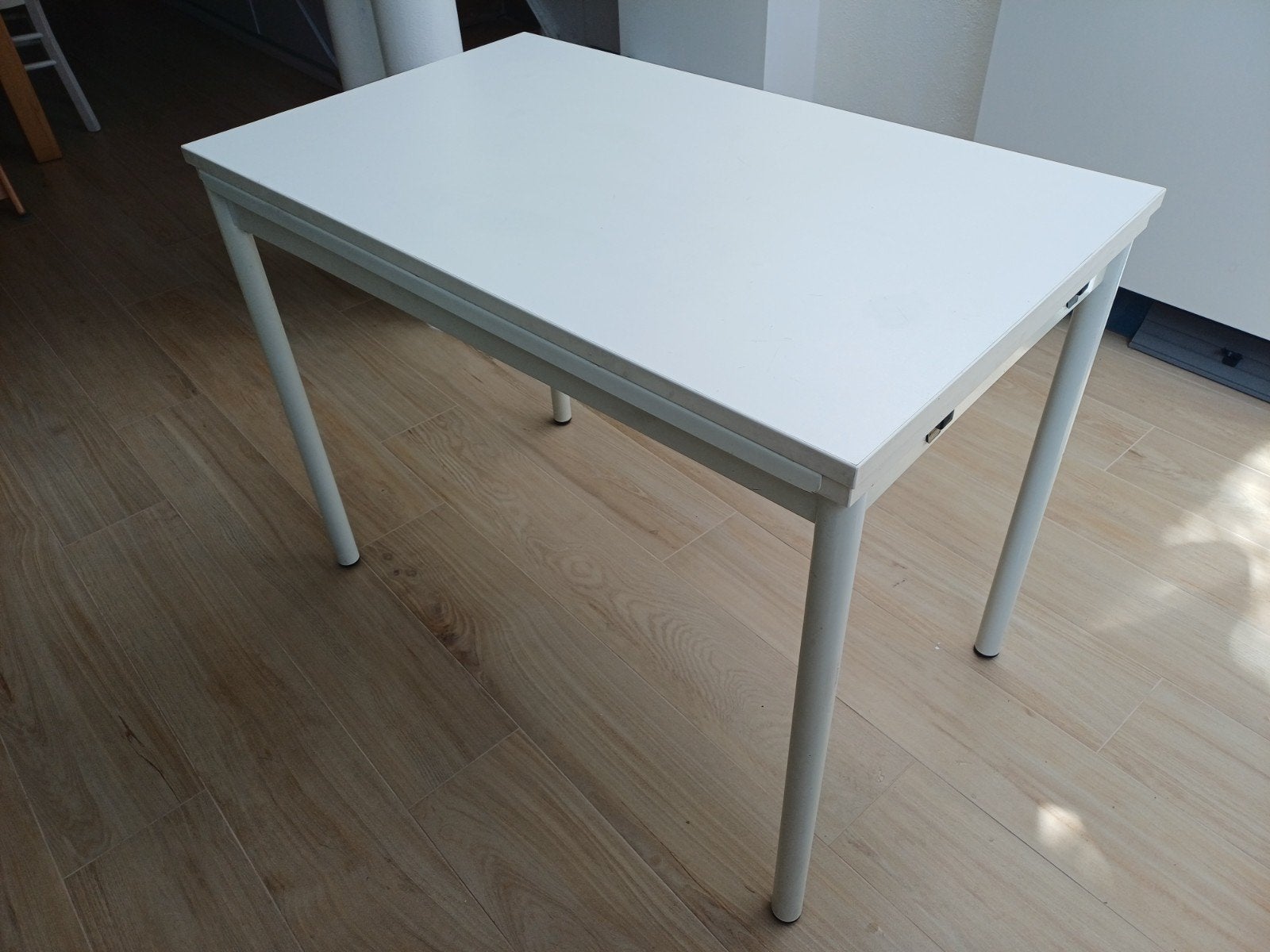 Table extensible blanche 60x166, Enlèvement, Utilisé