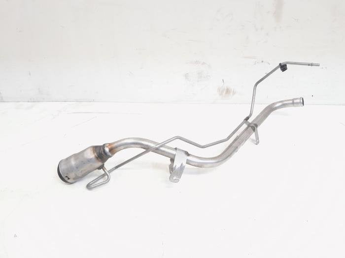 Tube de remplissage réservoir à essence d'un Lynk & Co 01, Autos : Pièces & Accessoires, Systèmes à carburant, -, 3 mois de garantie