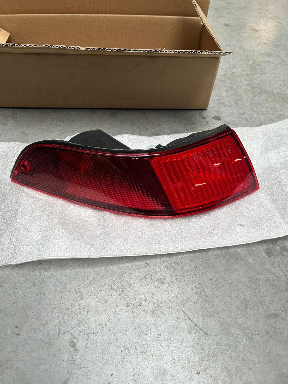 Porsche 993 rood linkerachterlicht, Auto-onderdelen, Verlichting, Ophalen, Porsche
