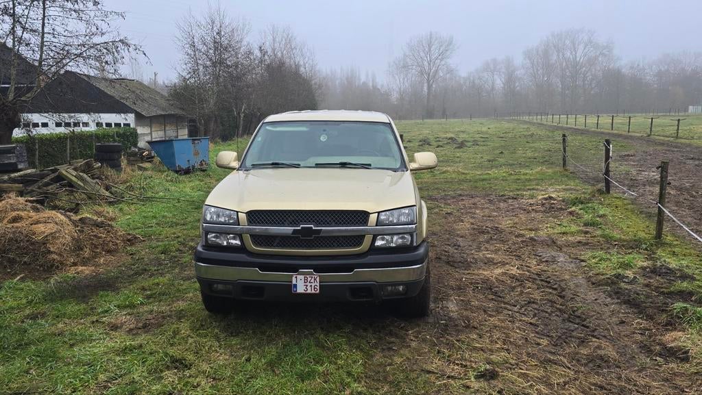 Chevrolet Silverado 2004 4x4 à cabine multiplace, Enlèvement