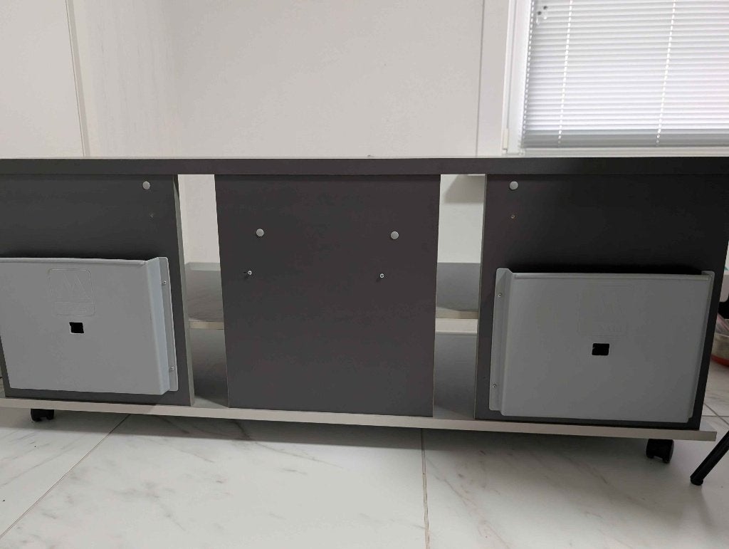 Munari TV-Meubel, Huis en Inrichting, Ophalen, Gebruikt, 100 tot 150 cm, Glas
