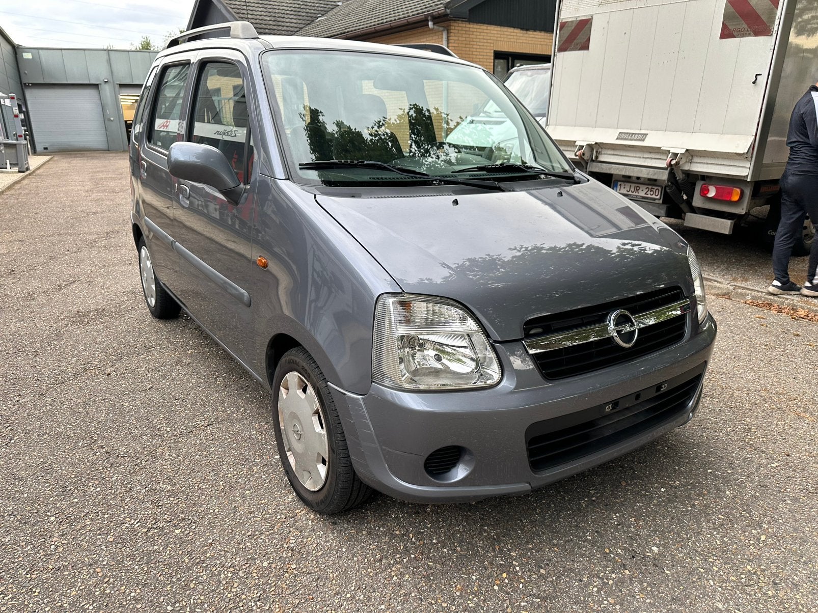 Opel Agila 1.2i 87.000km gekeurd, Autos, Opel, Argent ou Gris, Achat, 1225 cm³, Boîte manuelle