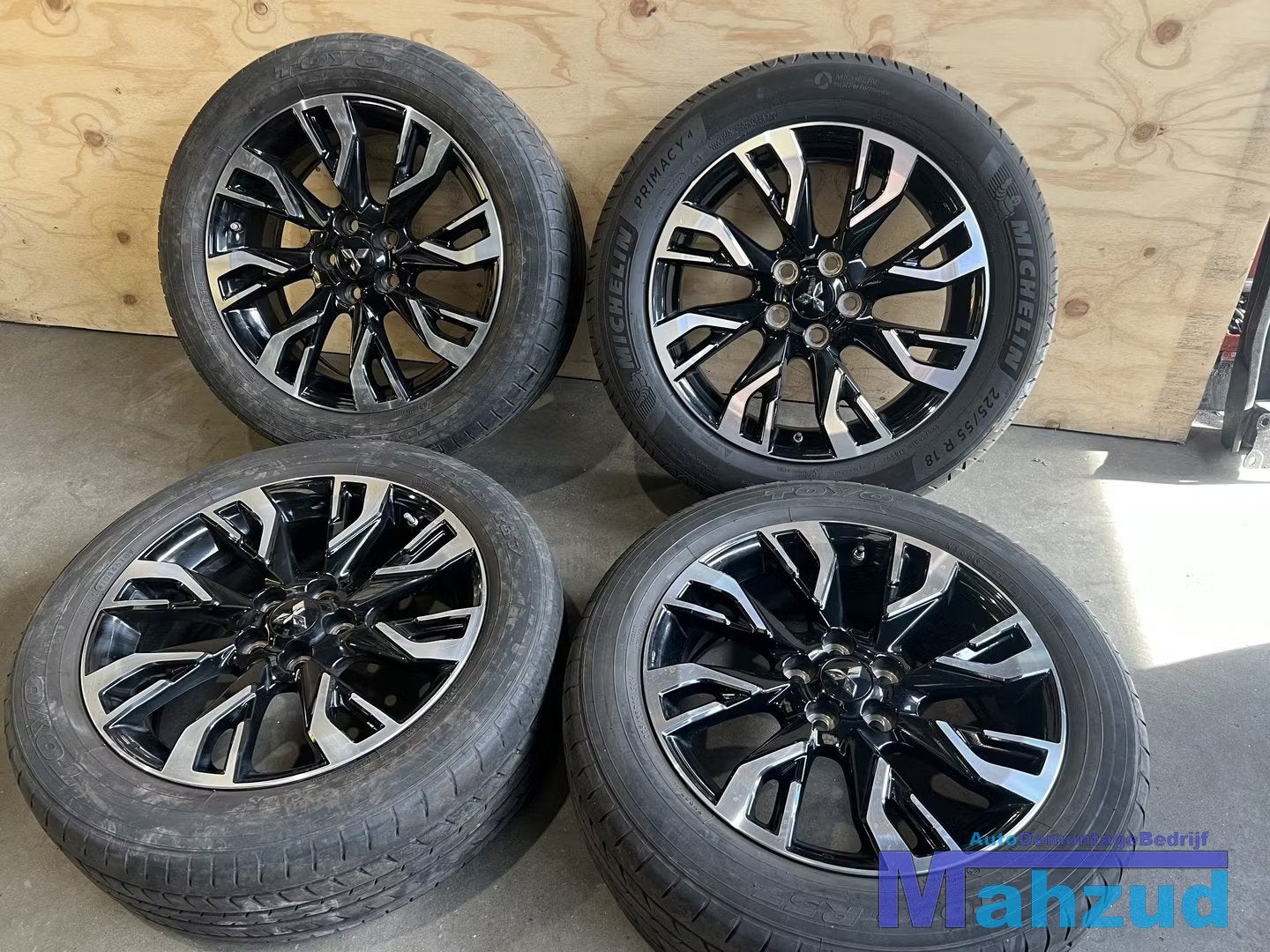 MITSUBISHI OUTLANDER Velgen 18 inch 5x114.3 67.1, Auto-onderdelen, Info@mitsubishi-motors.com, Gebruikt, Mitsubishi Motors Corporation