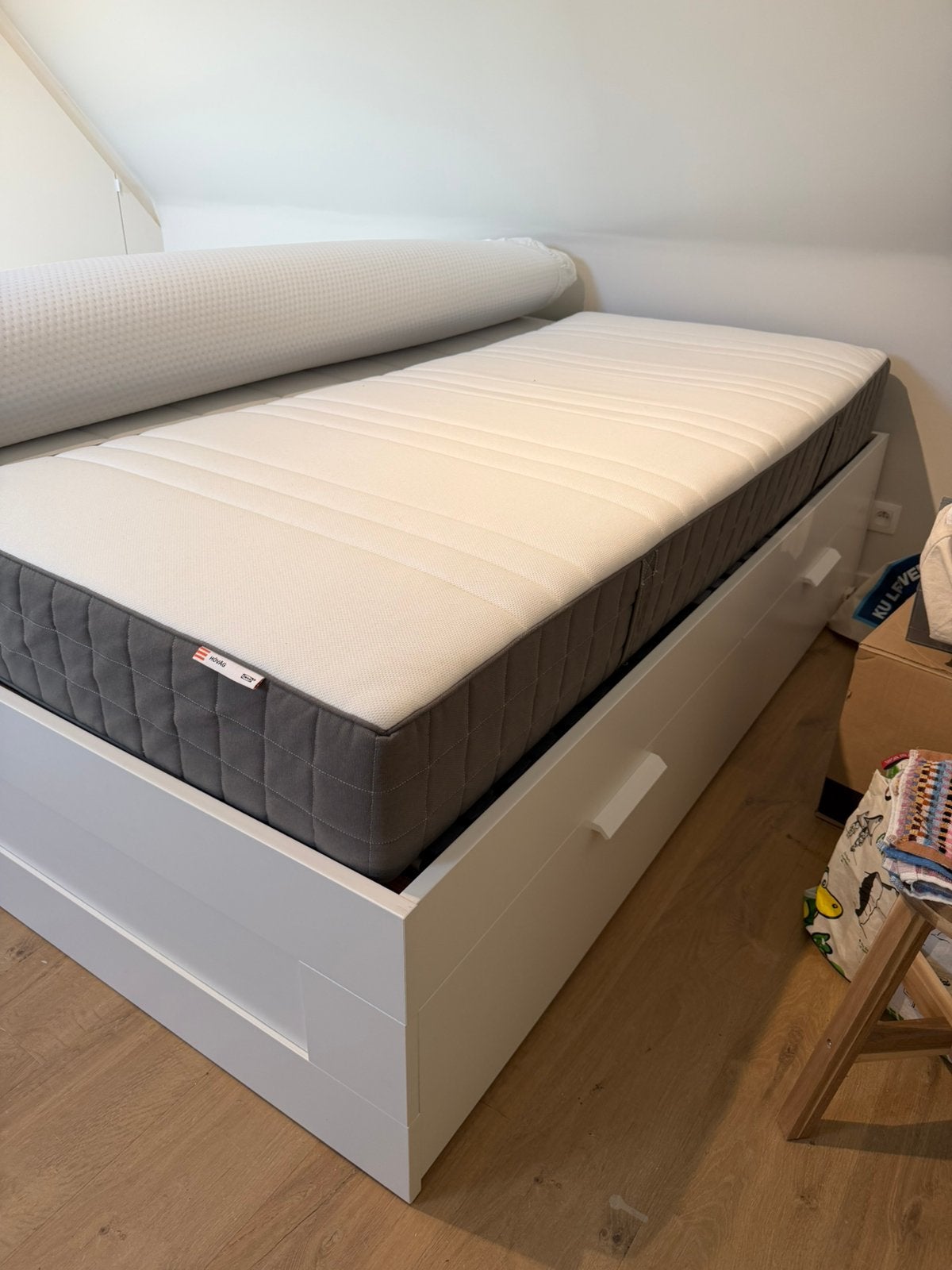 Ikea HOVAG - 90x200cm, Maison & Meubles, Chambre à coucher | Lits boxsprings, Enlèvement, Comme neuf
