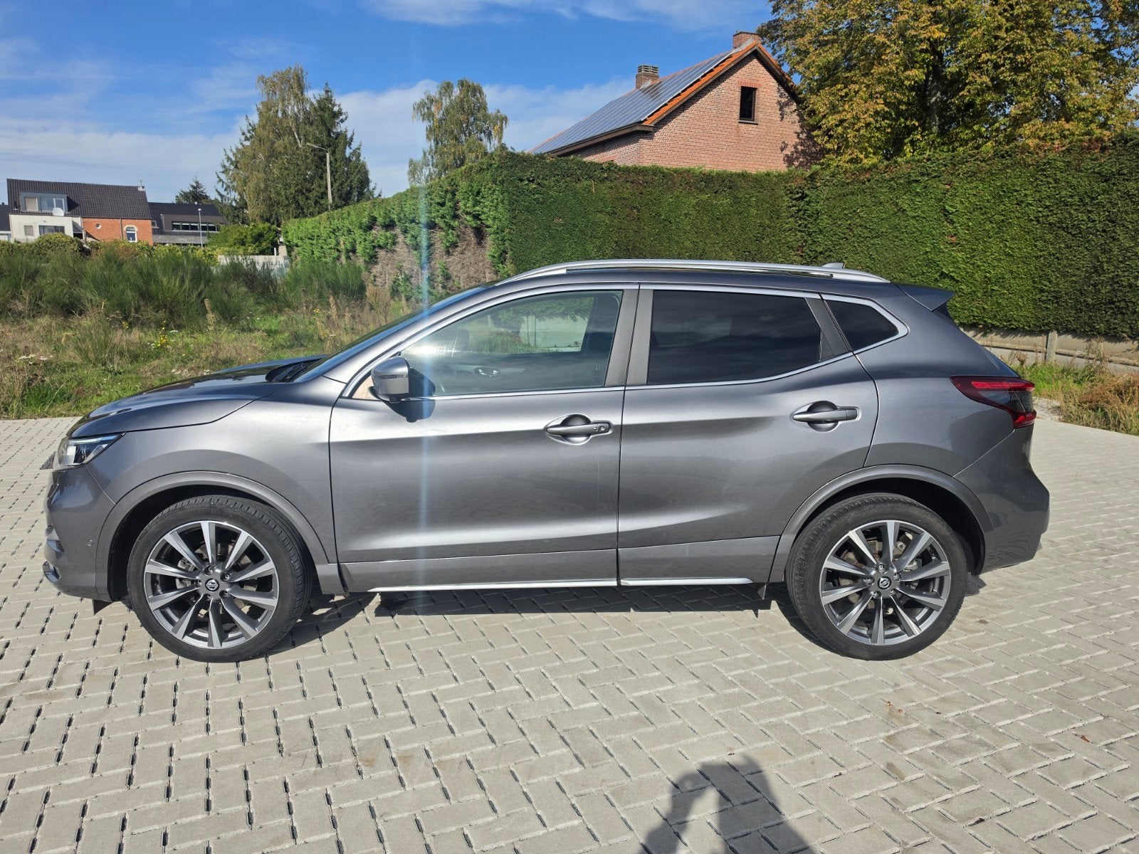 Nissan Qashqai Tekna + 1.3 DIG-T DCT7 Navigation automatique, Autos, Cuir, Achat, Noir, Automatique