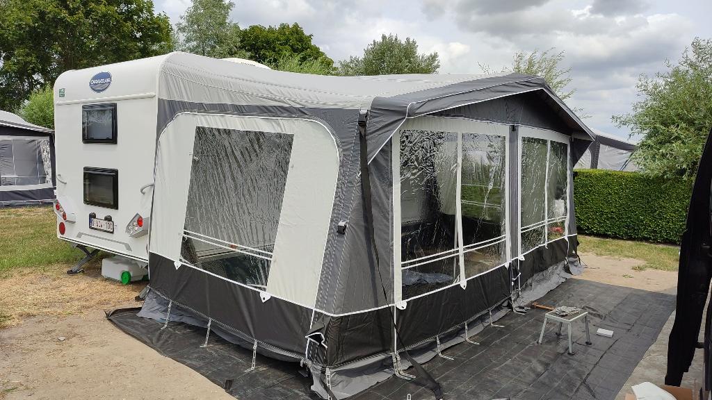 Opblaasbare voortent Obelink easy air Jupiter maat 12, Caravans en Kamperen, Voortenten en Luifels, Ophalen, Zo goed als nieuw