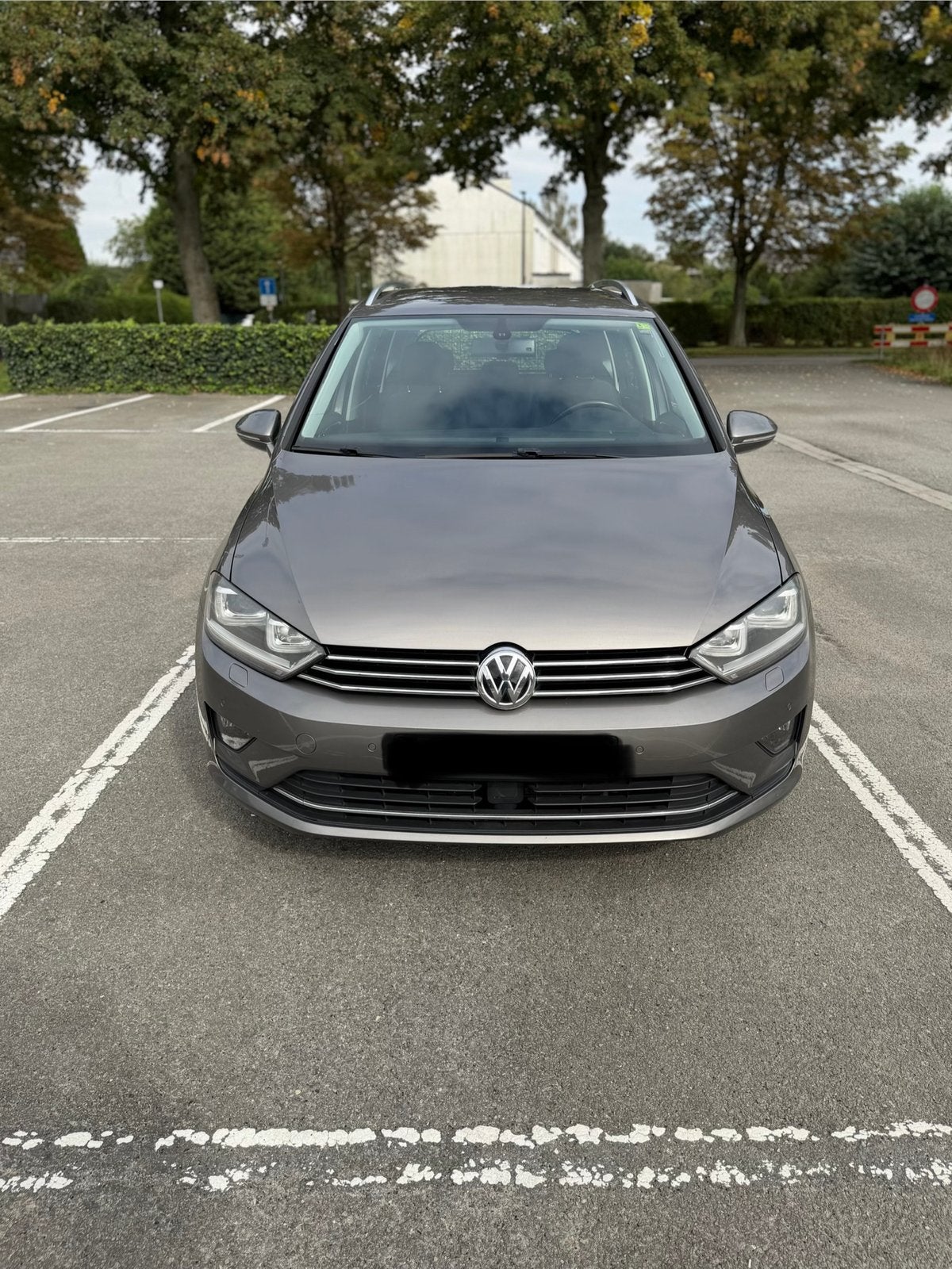 Volkswagen Golf Sportsvan 1.4 essence DSGAUT en parfait état, Autos, Achat, Automatique, Cruise Control, Essence