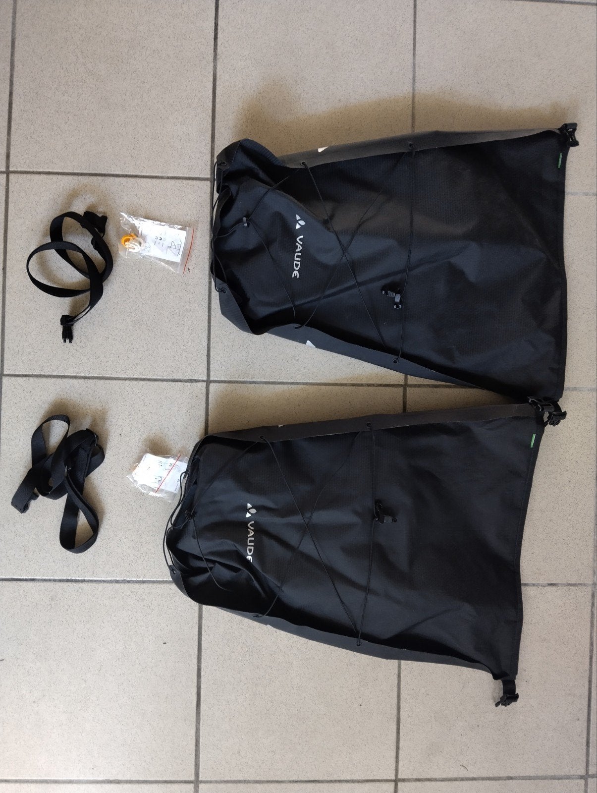 Vaude Aqua Front Light 2x11L, Ophalen, Zo goed als nieuw, Vaude