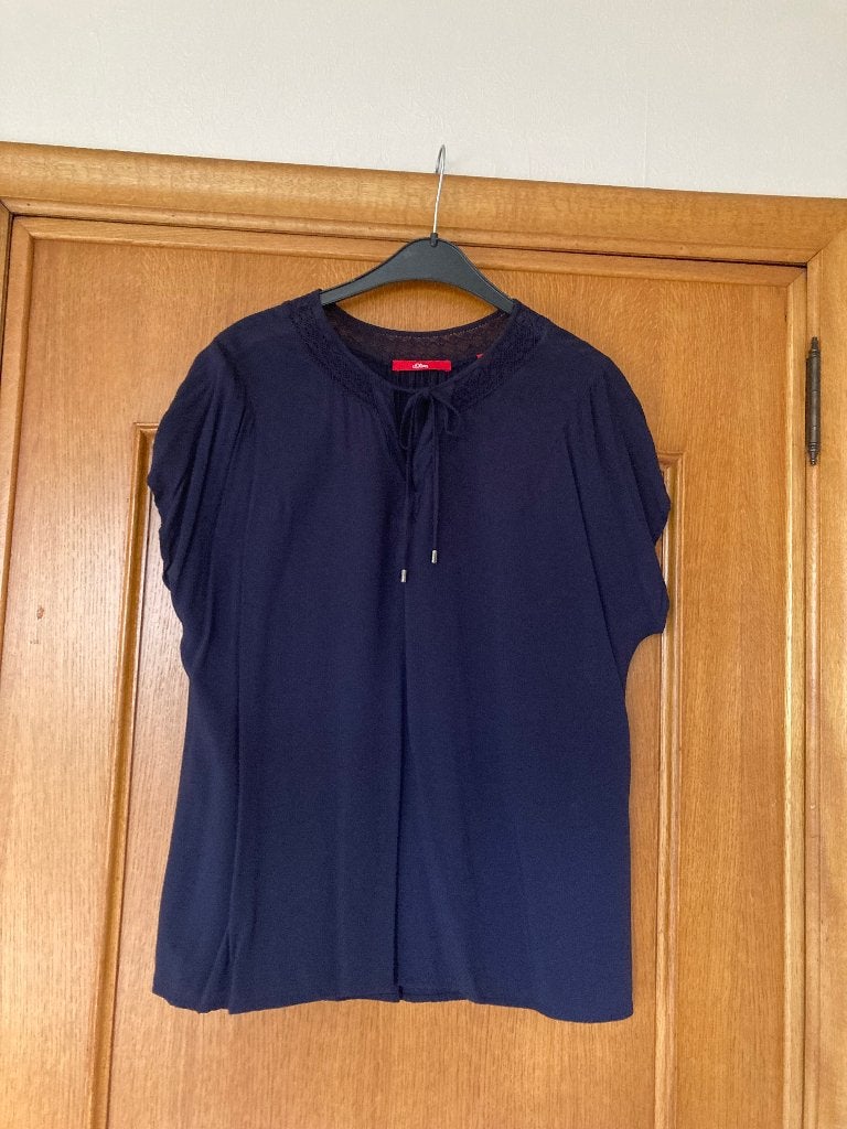 Donkerblauwe zomerbloes met korte mouwen, s.Oliver, maat 44, Kleding | Dames, Blouses en Tunieken, Blauw, Maat 42/44 (L), S. Oliver