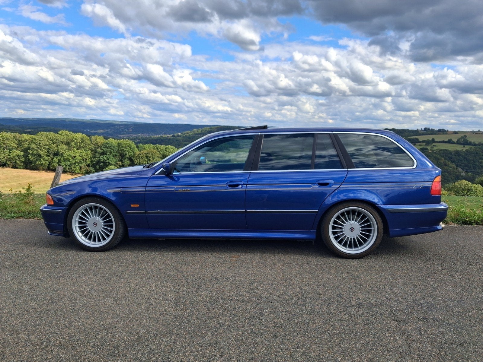Alpina bmw B10 e39 Touring 3.2 177000 km manuelle  4/1999, Autos, Alpina, Achat, Noir, 5 portes, 6 cylindres