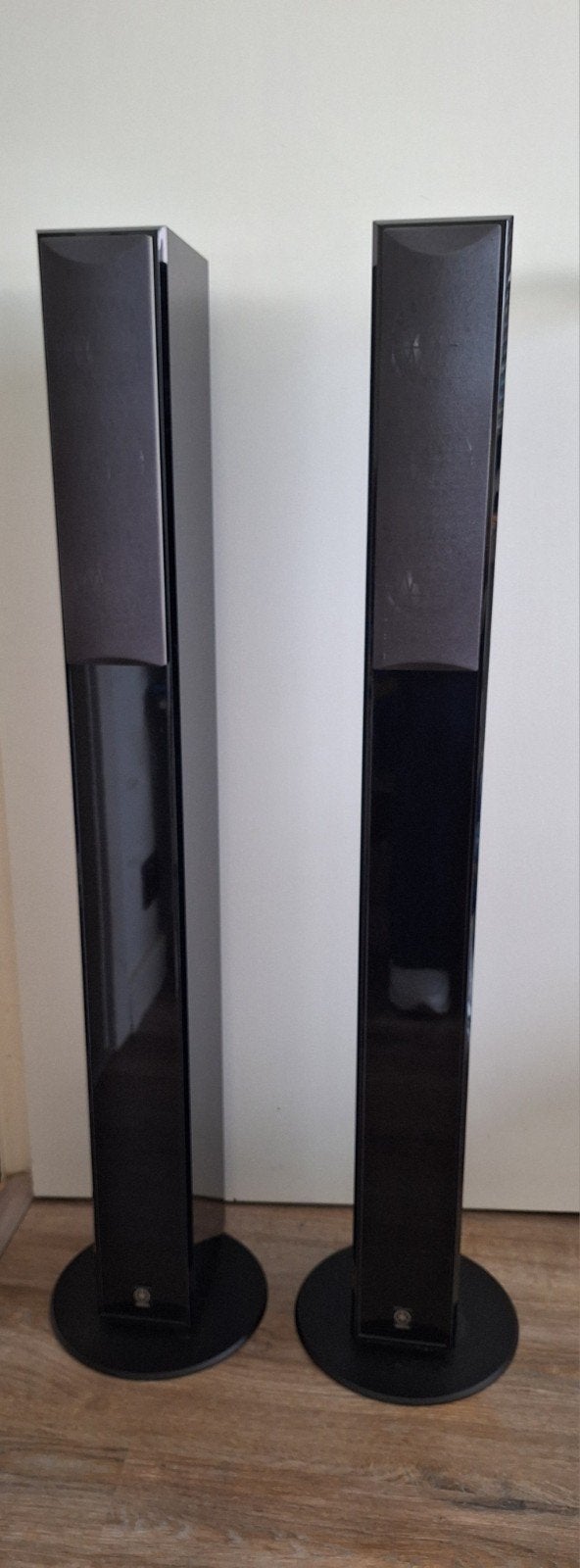 Yamaha speakers, Ophalen