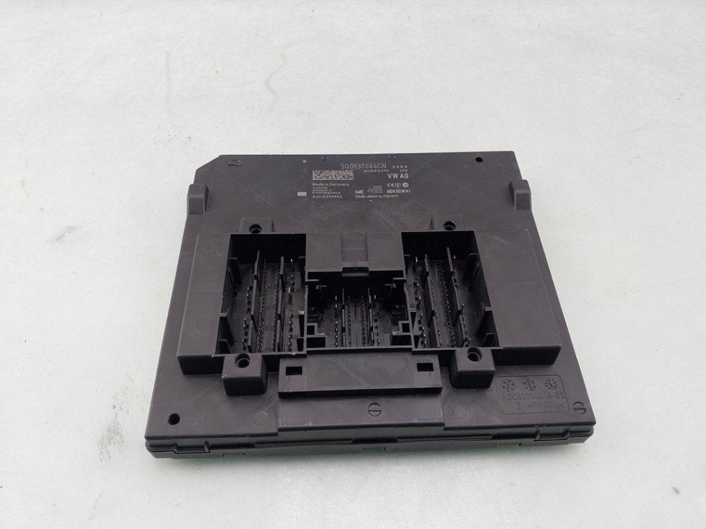 COMPUTER BODY CONTROL Golf VII (AUA) (|5Q0937084CN|), Gebruikt, Volkswagen, Volkswagen AG, Kundenbetreuung@volkswagen.de