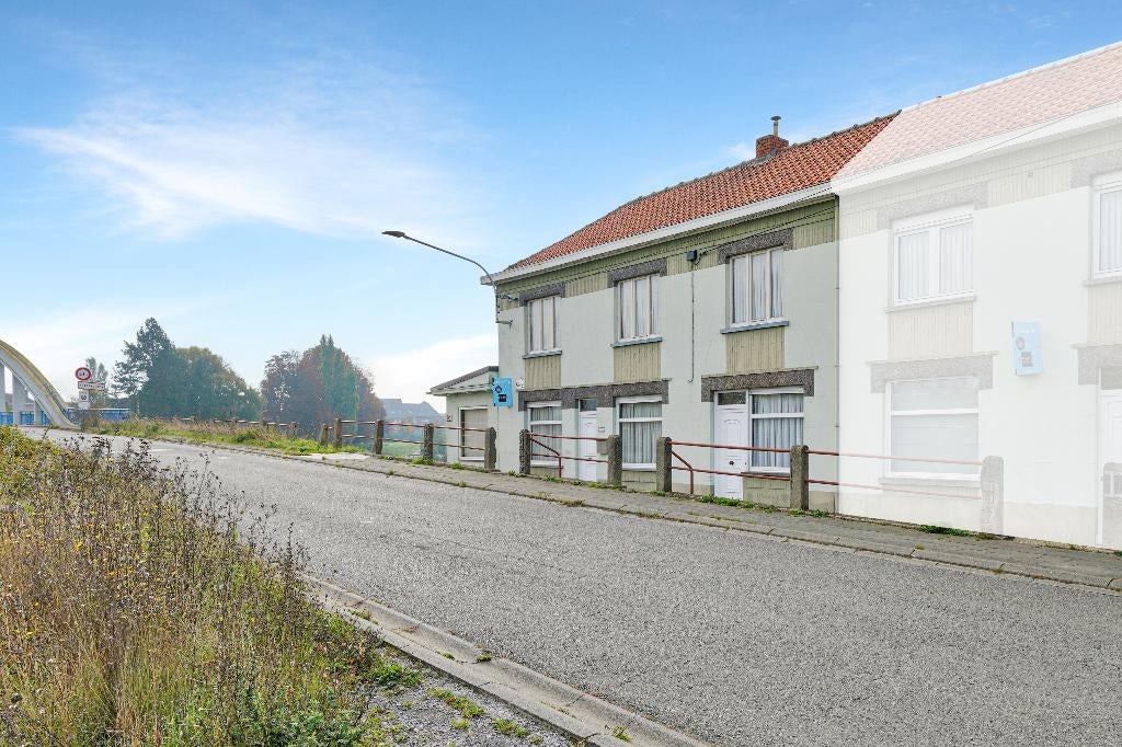 Maisons 3 façades 3 chambres (poss Airbnb), 145 m², 86312 kWh/an, 500 à 1000 m², WARNETON