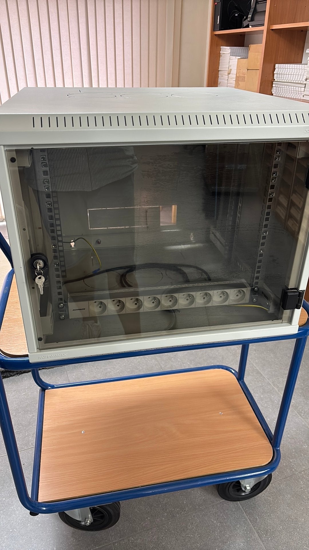 Serverkast., Computers en Software, Ophalen, Gebruikt