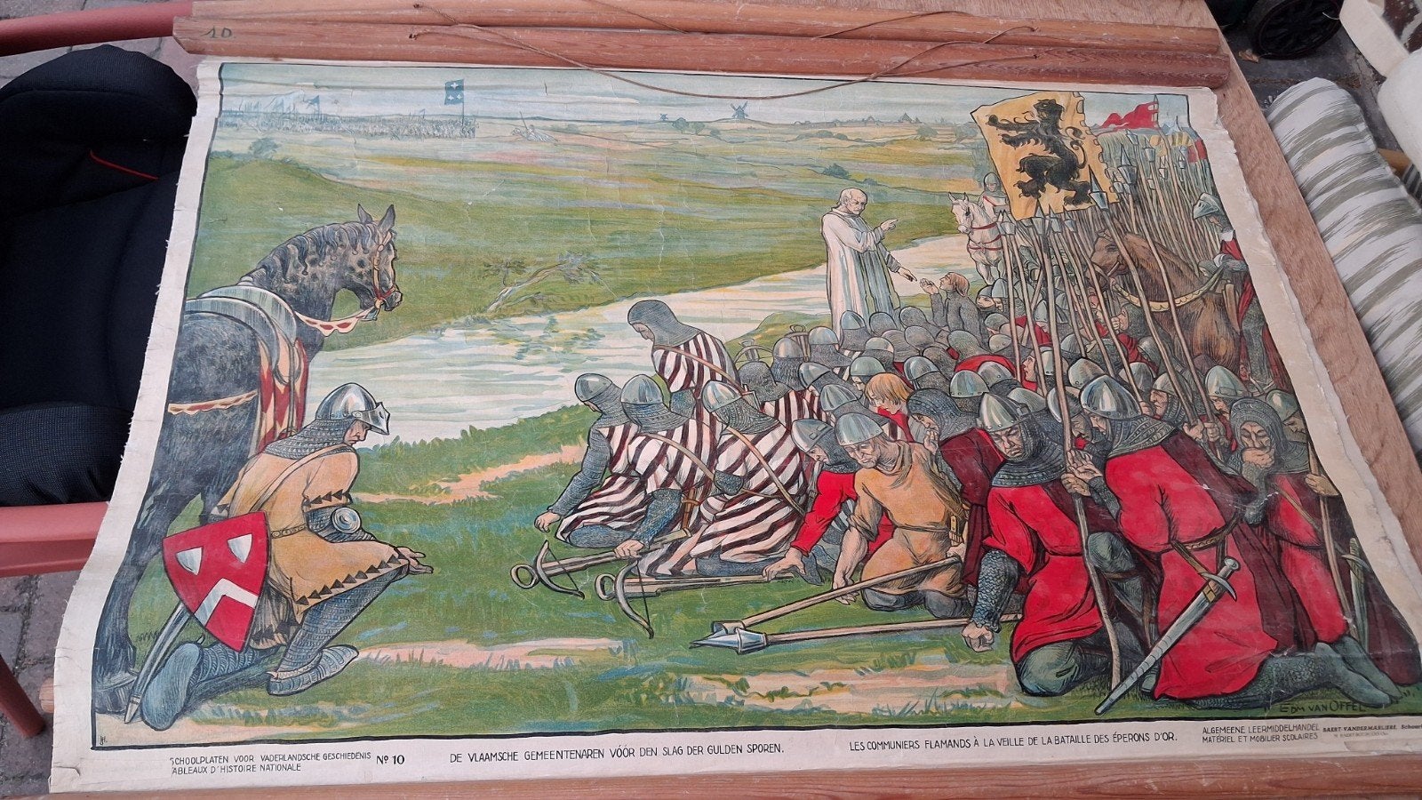 Schoolplaat guldensporenslag 1302. Kortrijk, Ophalen