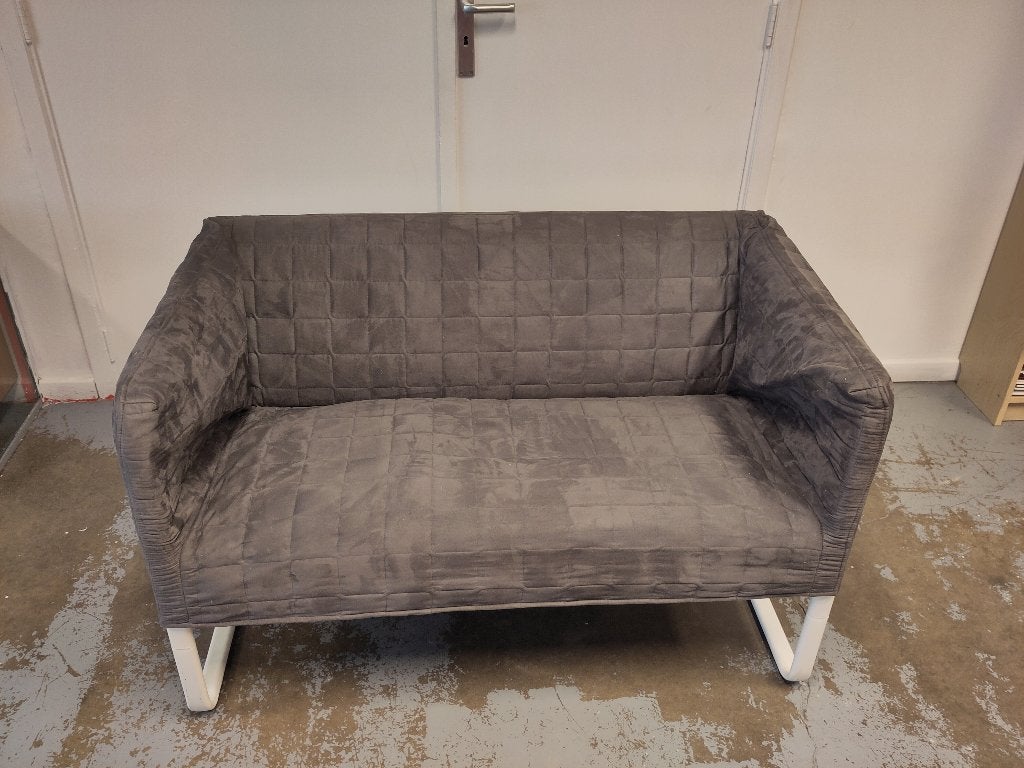 Canapé IKEA KNOPPARP 2 places, gris foncé, pieds blancs, Maison & Meubles, Enlèvement, Neuf, Tissus