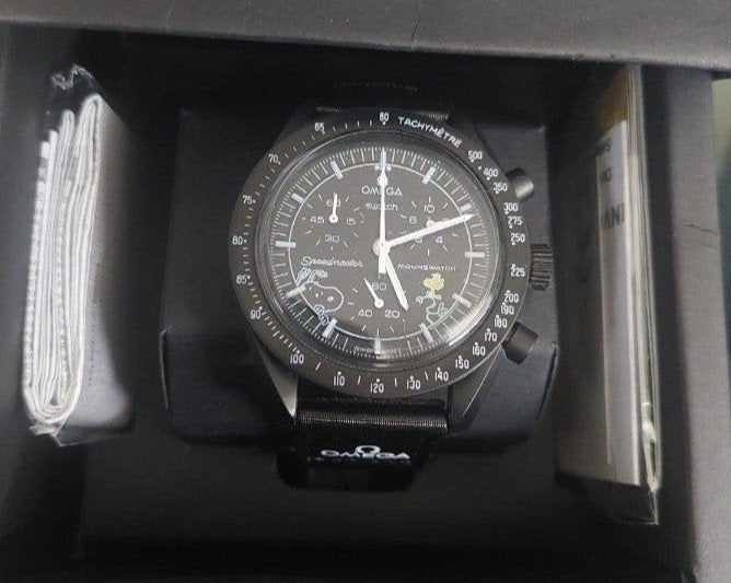 Omega Swatch Snoopy nieuw in doosjeniet gedragen, Overige materialen, Overige materialen, Nieuw, Ophalen of Verzenden
