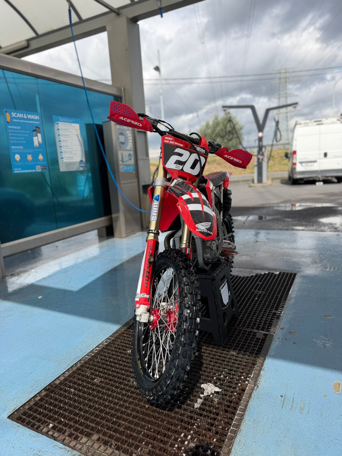 Honda crf450r 2024 (2026 restyle plastic kit), Vélos & Vélomoteurs, Honda, 5 vitesses, Enlèvement, Utilisé