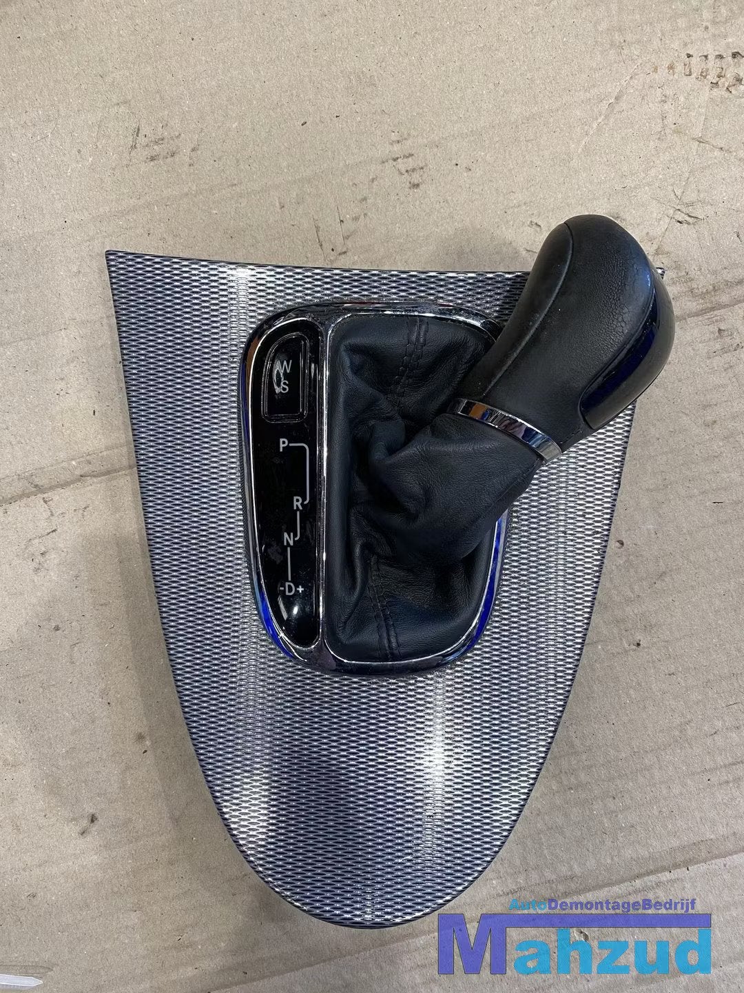 MERCEDES CLK W209 pookknop pookhoes A2096801339, Auto-onderdelen, Gebruikt, Mercedes-Benz AG, Mercedes-Benz, Mercedesstrasse 120
70372  Stuttgart, DE