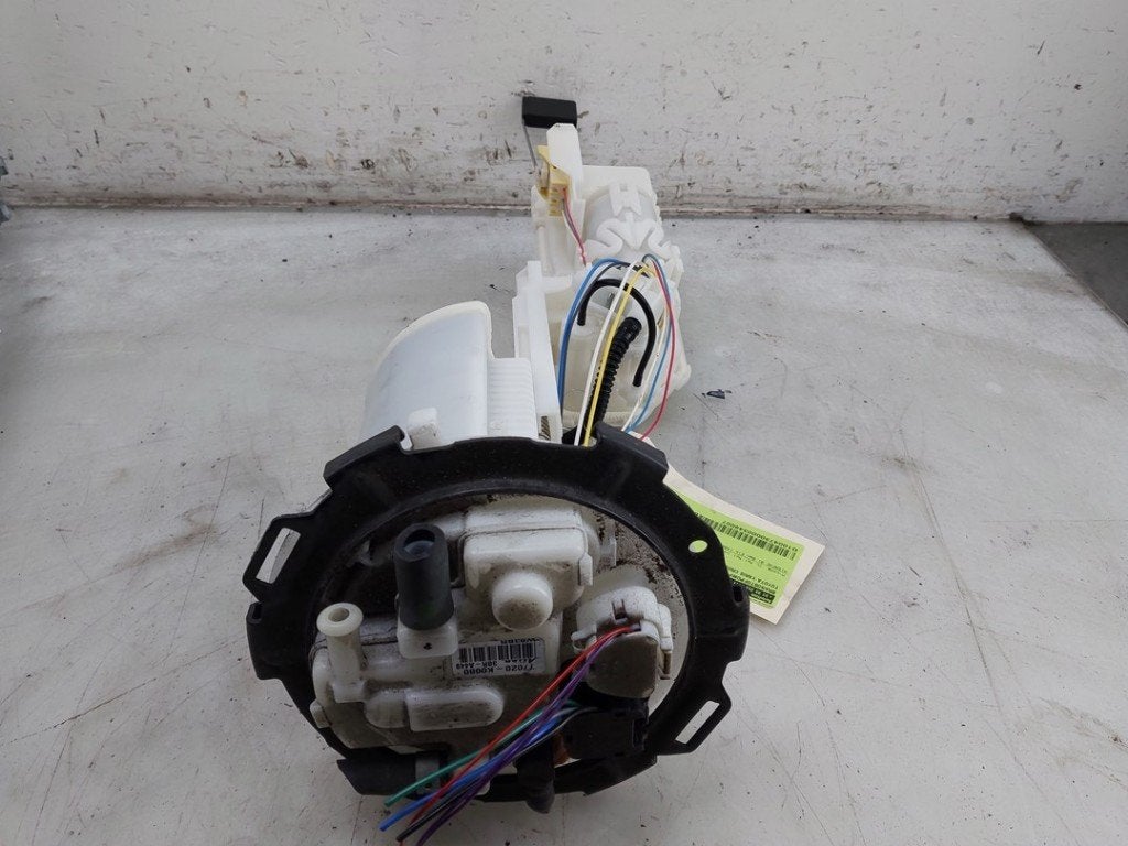 POMPE CARBURANT ELECTRIQUE Toyota Yaris Cross (PB1 / PJ1), Kundenbetreuung@toyota.de, Toyota, Utilisé, Toyota-Allee 2
50858  Köln, DE