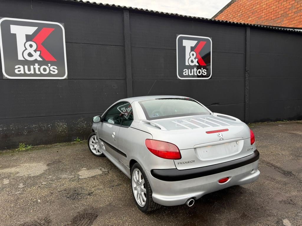 Peugeot 206 2.0i Cabrio, Auto's, Peugeot, Cabriolet, Bedrijf, Handgeschakeld, Te koop