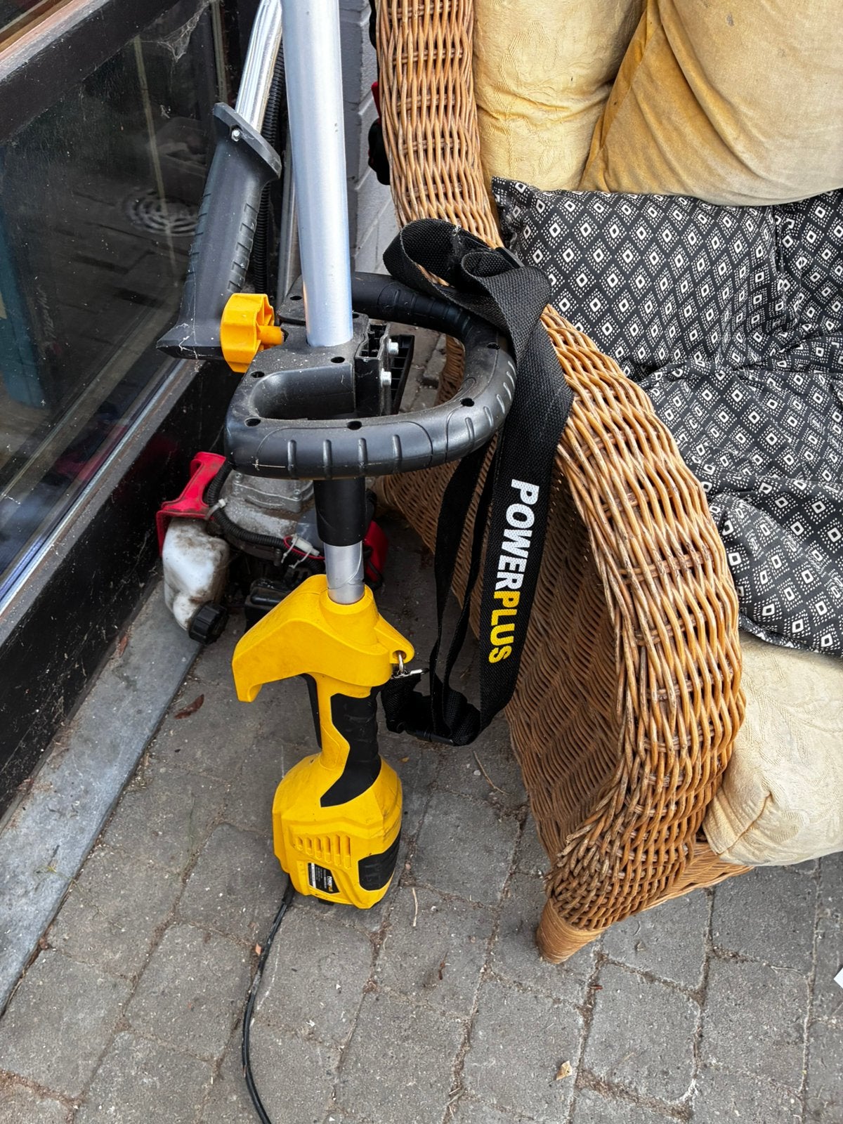 Bosmaaier powerplus, Tuin en Terras, Bladblazers, Ophalen, Zo goed als nieuw