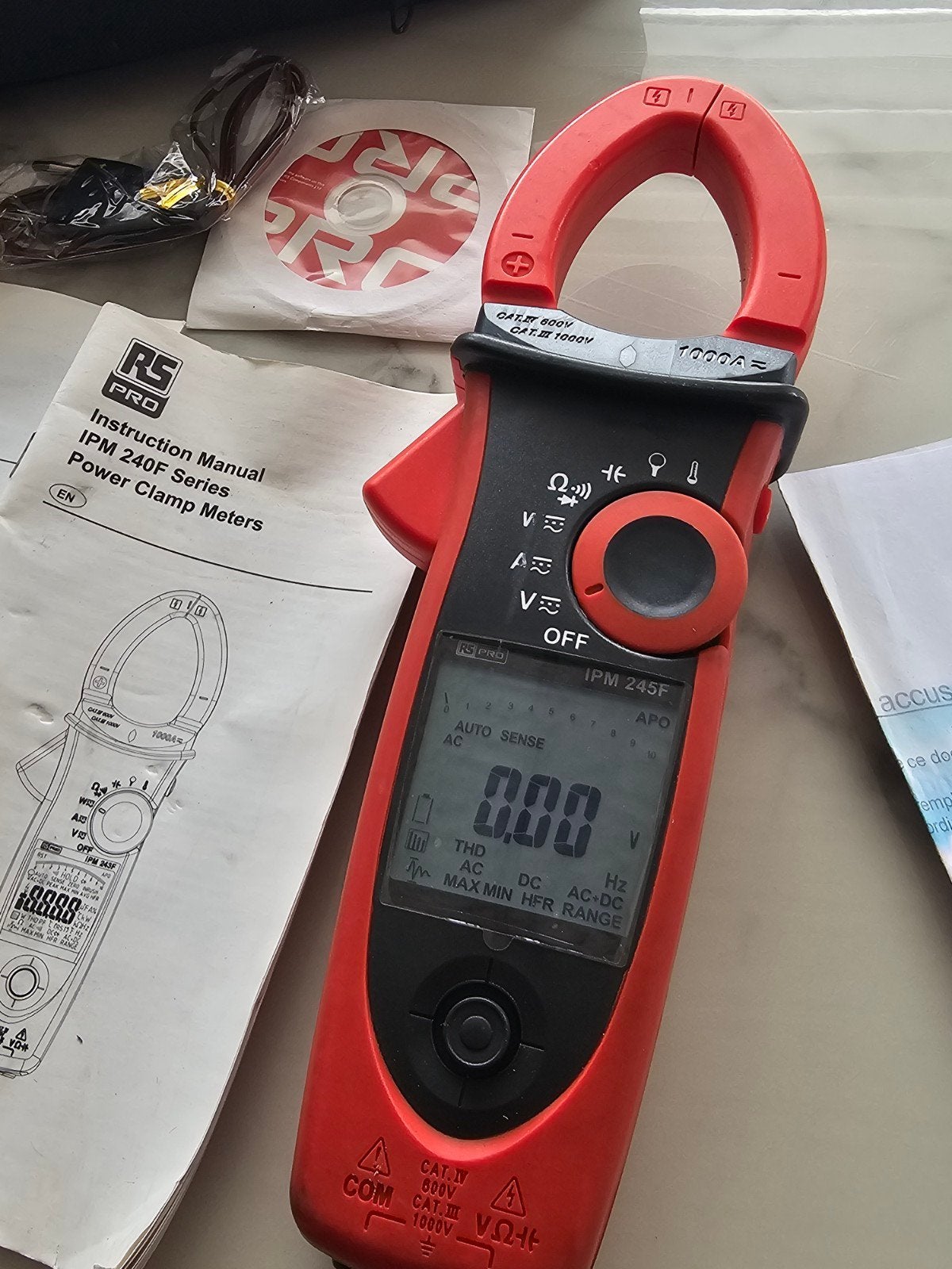 RS PRO IPM 245F Professionele Stroomtang / Power Clamp Meter, Doe-het-zelf en Bouw, Meetapparatuur, Ophalen of Verzenden, Temperatuur